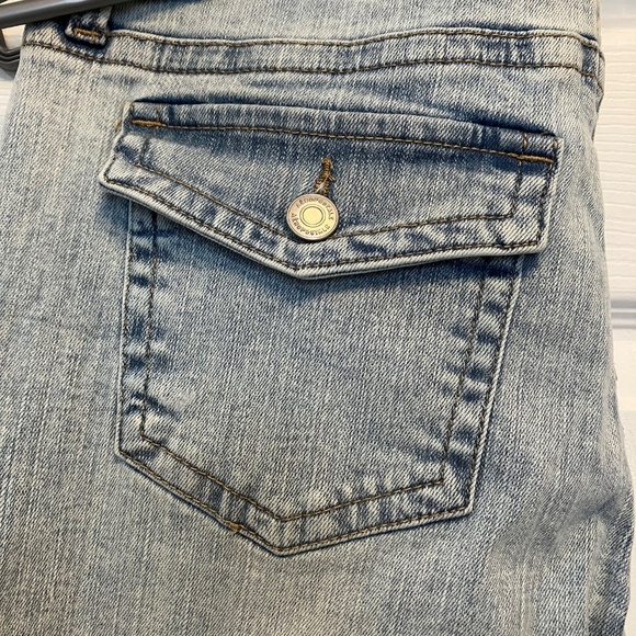 Aeropostale low rise flare stretch Denim Jeans - Picture 4 of 11